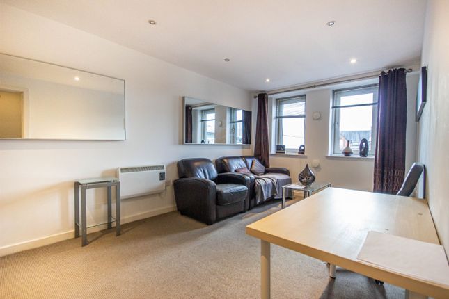 Flat to rent in Ief City Quadrant, 11 Waterloo Square, Newcastle Upon Tyne, Tyne And Wear