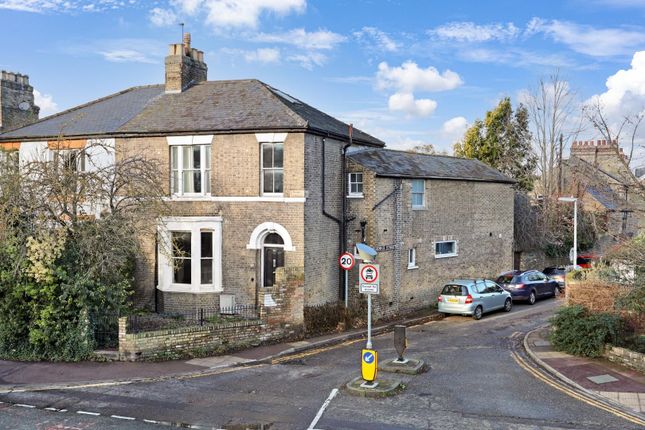 End terrace house for sale in Chesterton Road, Cambridge