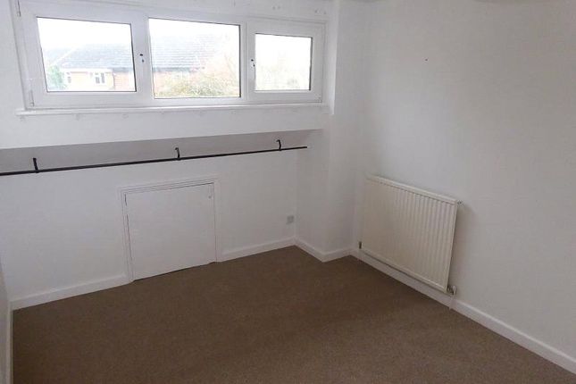 2 bed terraced house for sale in Hambleside, Bicester, Oxfordshire OX26