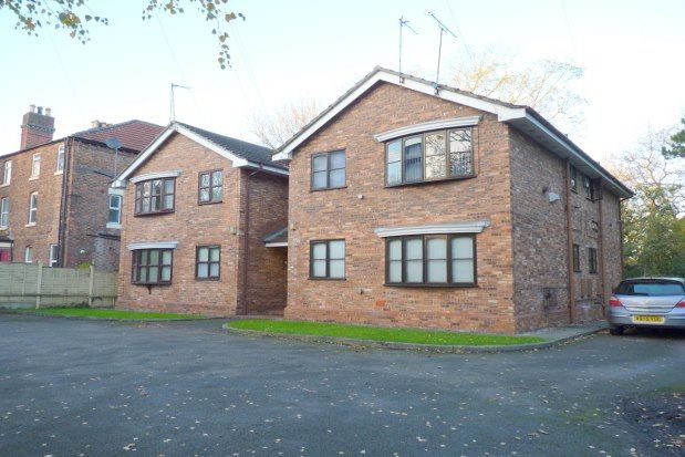 Flat to rent in Chetwynd Court, Prenton