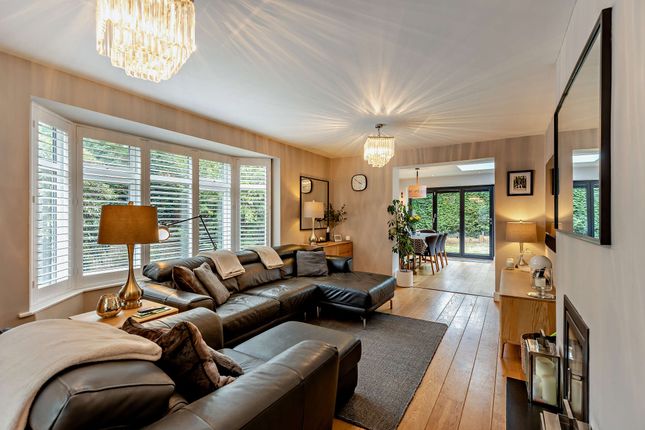 Garden End,, Twyford Lane, Farnham photo 2