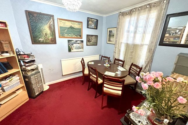 47, West Coker Road, Yeovil photo 4
