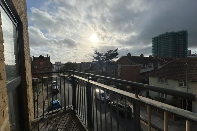 9, Stag House, Somerset Street, Brighton photo 4