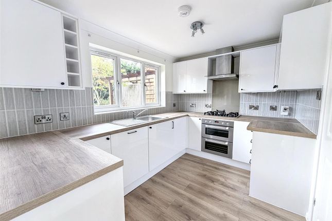3, Chillingham Court, Shenley Brook End photo 3