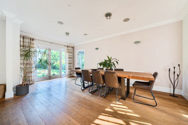 Melverley, 4, Barnet Wood Road, Bromley photo 3