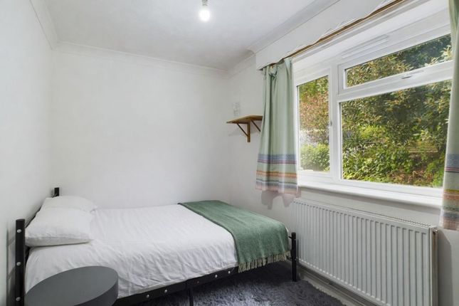 Room 1, 45 Ashurst Road, Brighton photo 4