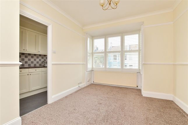 1-bed flat on Grantham Road, Brighton, £175,000