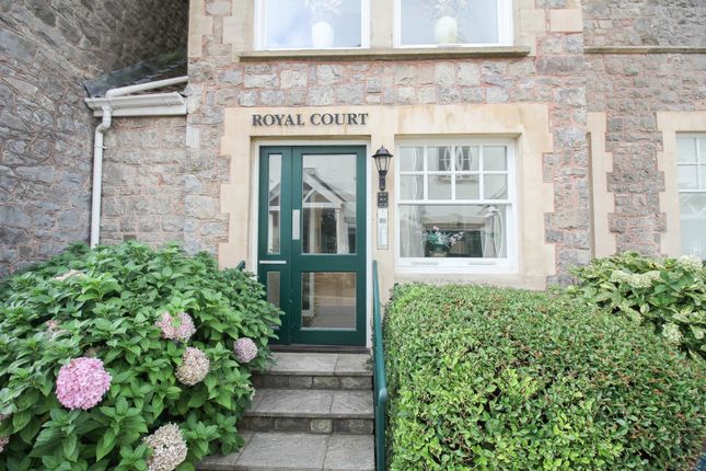 20, Royal Court, Weston-super-Mare photo 2