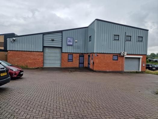 Light industrial to let in Avon Industrial Estate, Butlers Leap, Rugby, Warwickshire