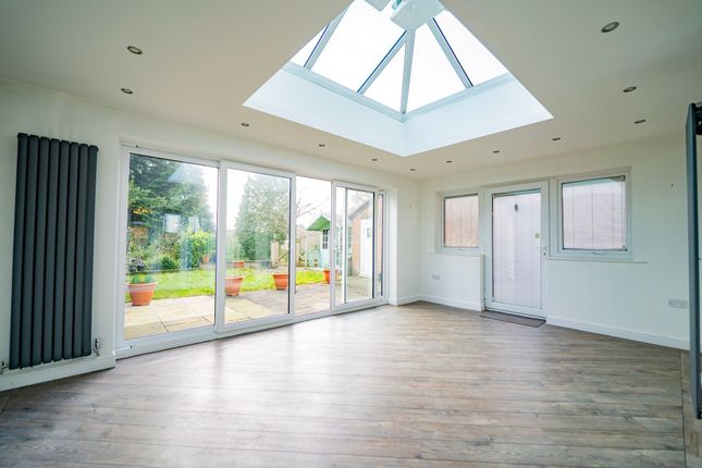 23 Eaton Grange Drive, Nottingham photo 2