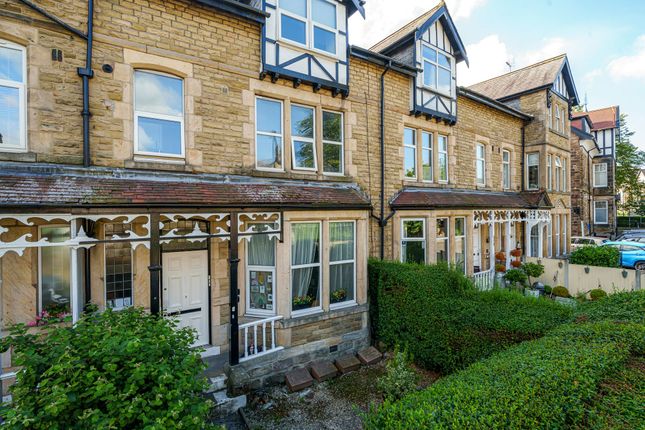 Flat to rent in Dragon Parade, Harrogate