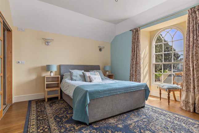 Bell Tree House Tenby  -22.Jpg