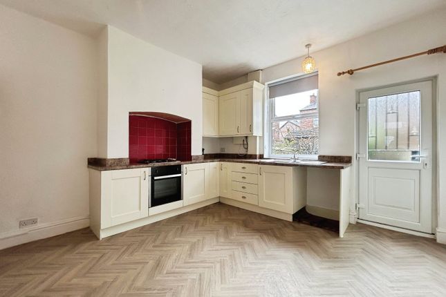 5, Poplar Street, Stockport photo 3