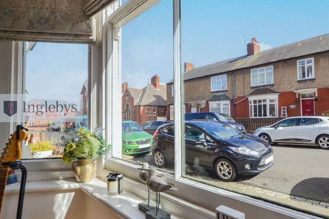 7, Leven Street, Saltburn-by-the-Sea photo 3
