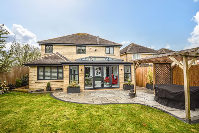 Detached house for sale in Round Hill Close, Skelmanthorpe, Huddersfield