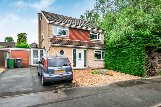 Thumbnail Detached house for sale in Lambourne Drive, Maidenhead