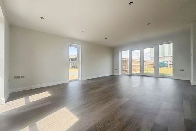 1 Carver C, Huntingdon photo 3