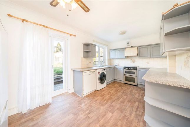 14, Ashdale Road, London photo 4
