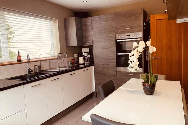 2-bed house on 7, St. Michaels Close, Bridgwater, £325,000