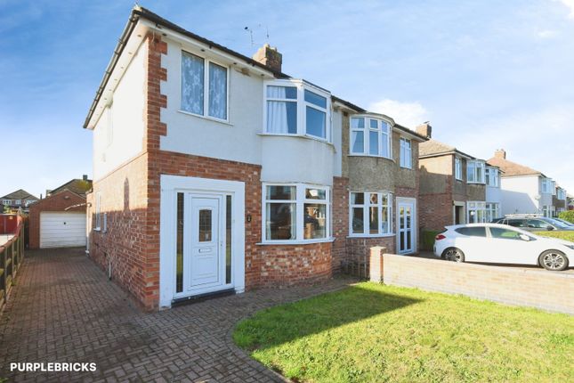 3-bed semi-detached on Western Crescent, Lincoln, £210,000
