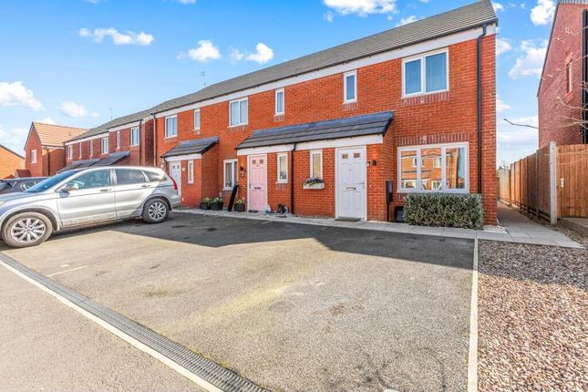 3-bed house on Tigers Road, Leicester, £1,250/mo