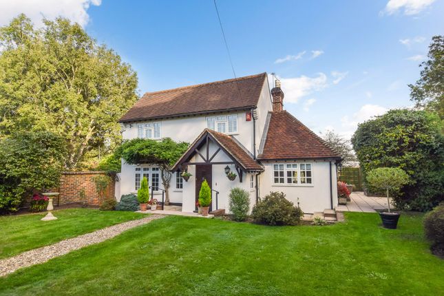 3-bed detached on Common Lane, Littleworth Common, £1,000,000