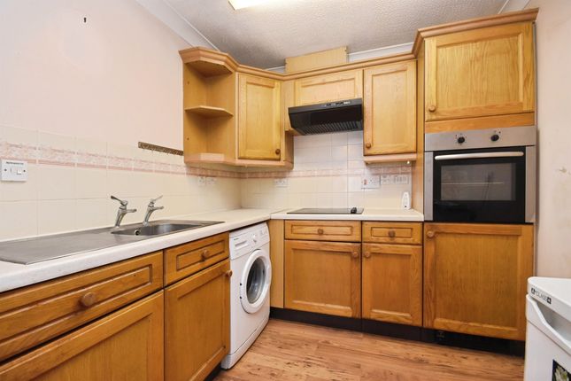 Macmillan Court, 34, Godfreys Mews, Chelmsford photo 2