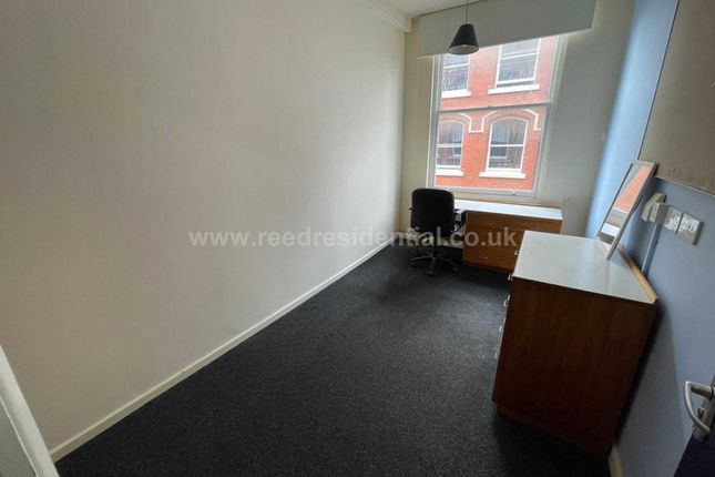 Flat to rent in Stoney Street, Nottingham