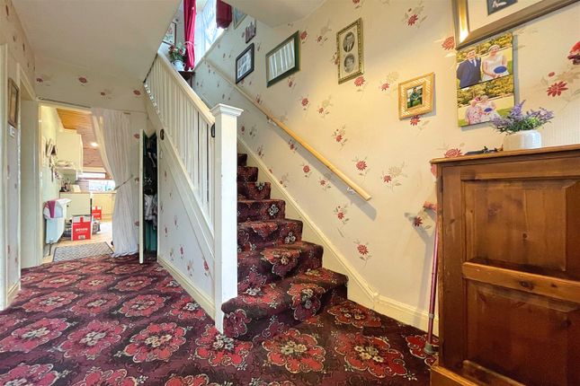 Semi-detached house for sale in Woodville Drive, Sale
