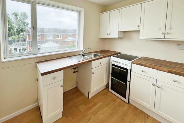 6, Peebles Close, North Shields photo 3