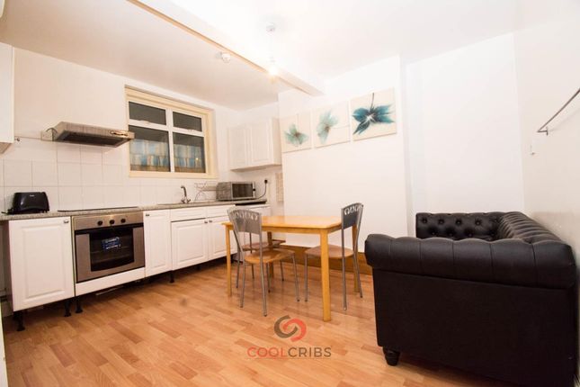 Studio other on Caledonian Road, Kings Cross, N1, London, £375,000