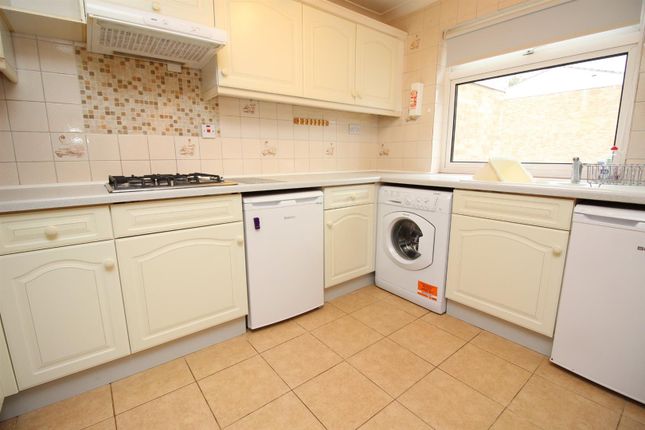 Property to rent in Downs Road, Canterbury