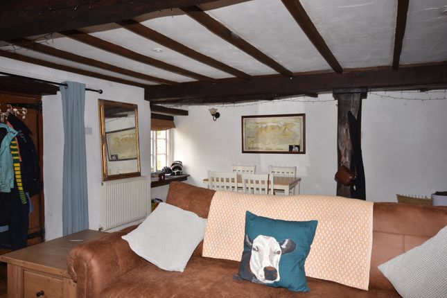 6 Church Steps, Woodbury, Exeter photo 4