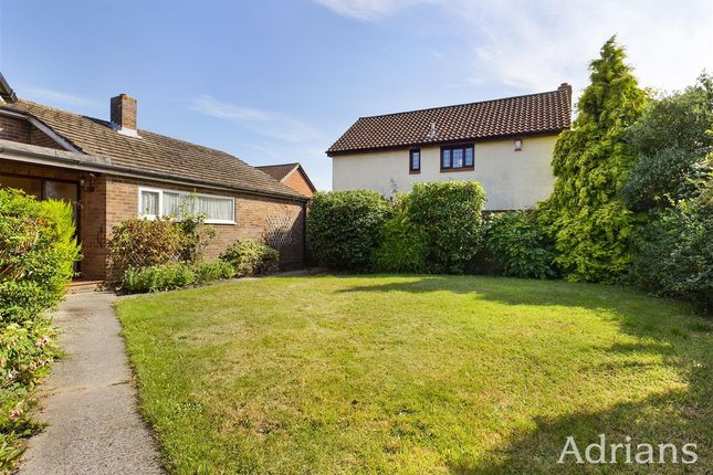 Detached house for sale in Twin Oaks, Springfield, Chelmsford