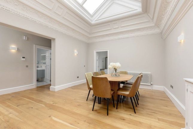 Drumsheugh Gardens, West End, Edinburgh, West End photo 5