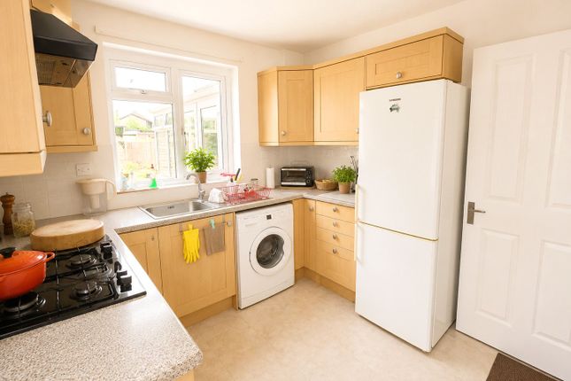 53, Hillingdon Road, Greater London photo 5