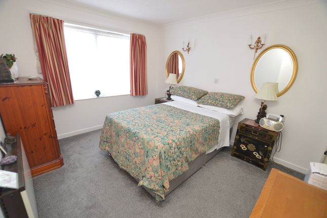 101 Homecourt House,, Bartholomew Street West, Devon photo 4