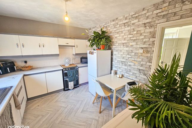 1 Broadway Close, Manchester photo 3
