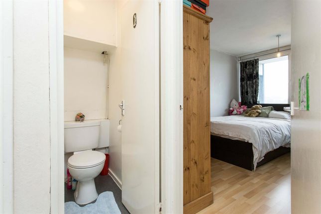 Room 3, 38, Orkney House, London photo 5