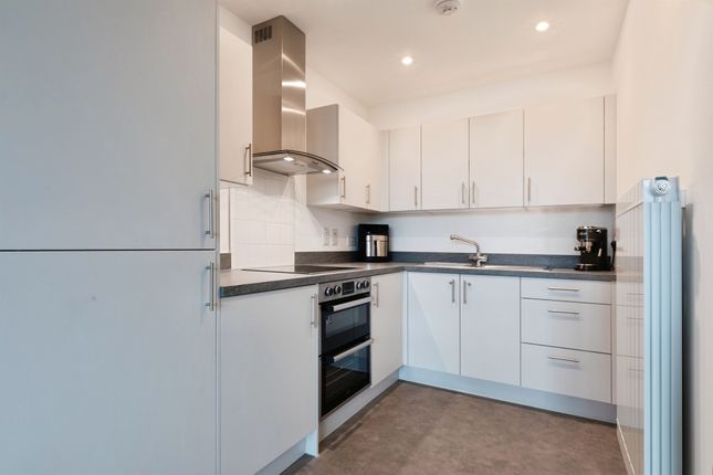 Flat B21, Challingsworth House, Linton Road, Barking photo 3