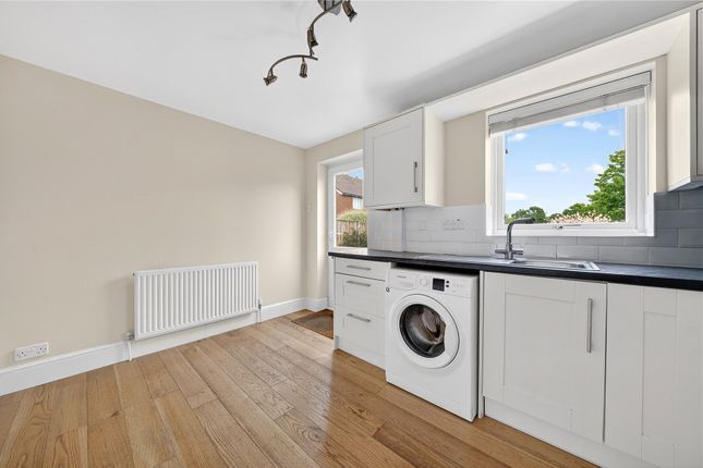 76, Percheron Drive, Woking photo 4