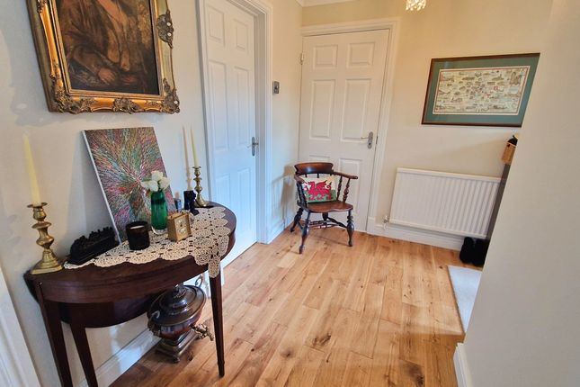 9, WIDGEON CLOSE, PORTHCAWL photo 3