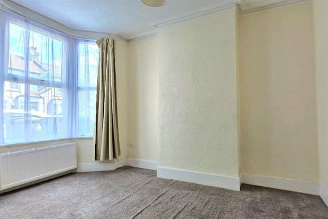 65, Henley Road, London photo 4