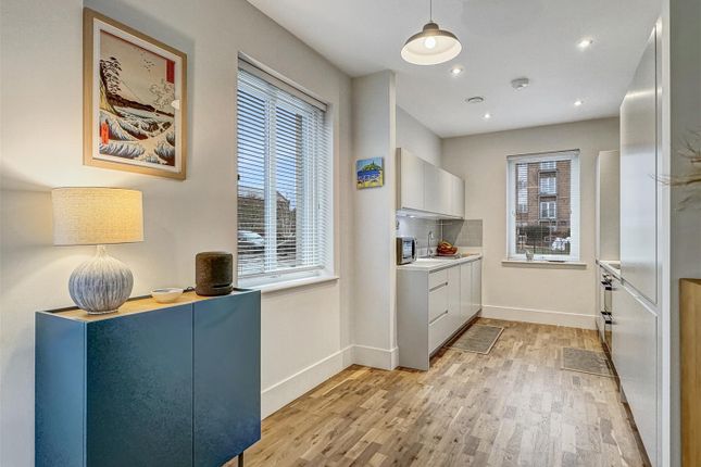 End terrace house for sale in Topper Street, Cambridge