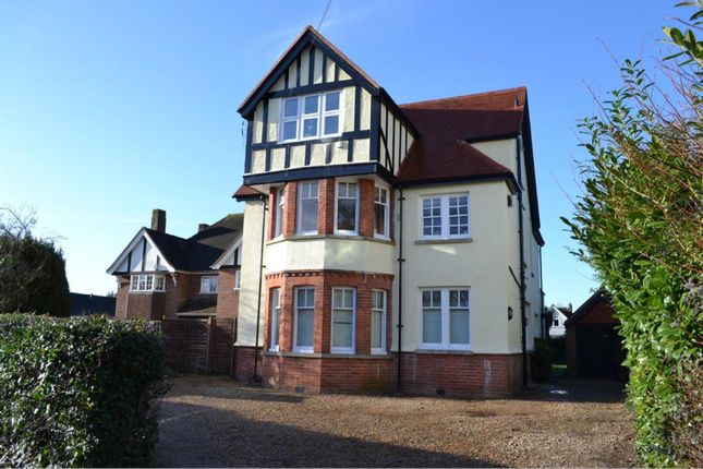 Flat for sale in Woodcote Road, Caversham, Reading