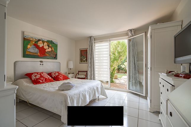 Villa for sale in Grau d Agde, Herault (Montpellier, Pezenas), Occitanie