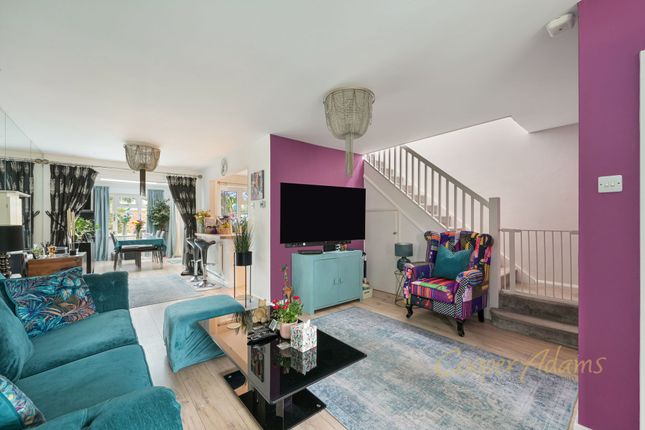4 Fairlands, Littlehampton photo 2