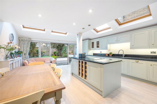7, Heythorp Street, London photo 2