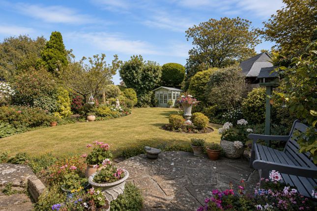 16, Downsview Road, Seaford photo 4