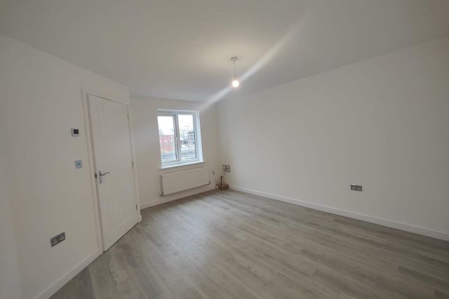 7, Meander Close, Buckshaw Village, Chorley photo 5